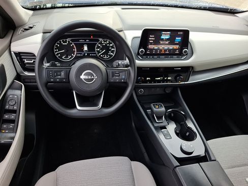 Certified 2022 Nissan Rogue SV AWD/4WD image 11