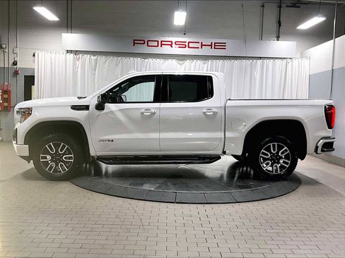 Used 2019 GMC Sierra 1500 AT4 w/ AT4 Premium Package image 2