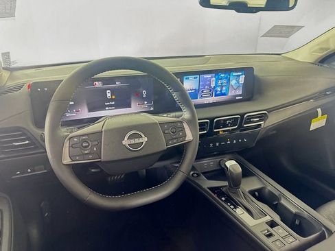 New 2026 Nissan Sentra SV image 9