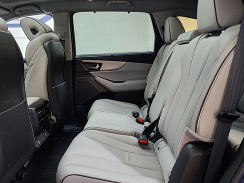 Used 2023 Acura MDX SH-AWD w/ Advance Package image 14