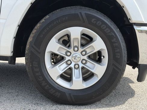 Used 2021 RAM 1500 Laramie image 36