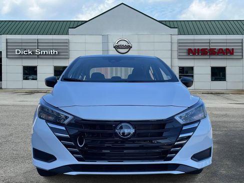 Used 2025 Nissan Versa S w/ Trunk Package image 2