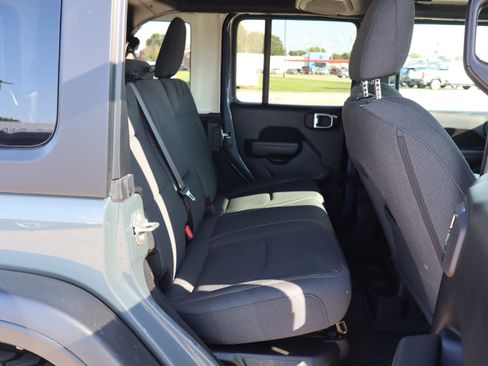 Used 2025 Jeep Wrangler Unlimited Sport S 4xe AWD/4WD image 11