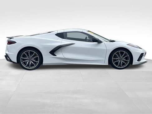 Used 2024 Chevrolet Corvette Stingray Preferred Cpe w/ 2LT image 2