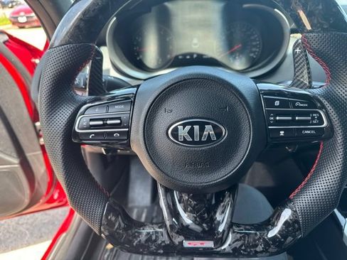 Used 2018 Kia Stinger GT2 RWD image 5
