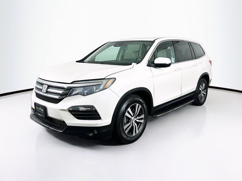 Used 2016 Honda Pilot EX image 3