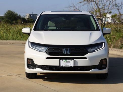New 2026 Honda Odyssey EX-L image 2