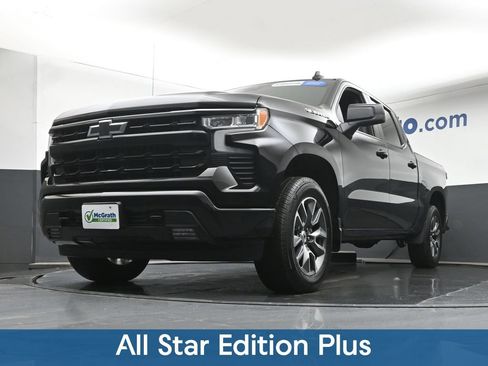 Used 2025 Chevrolet Silverado 1500 RST AWD/4WD image 8