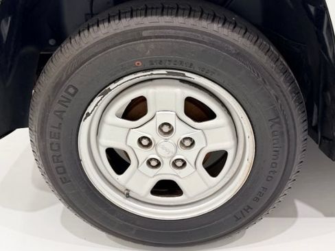 Used 2012 Jeep Patriot Sport FWD image 12