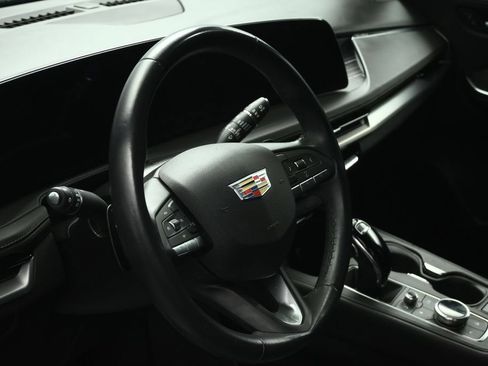 Used 2024 Cadillac XT4 Premium Luxury FWD image 47