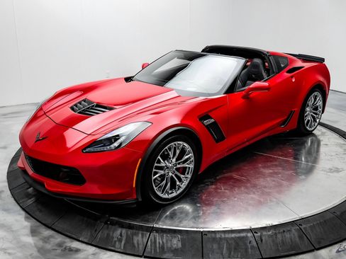 Used 2016 Chevrolet Corvette Z06 w/ 2LZ Preferred Equipment Group image 5