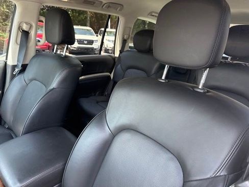 Used 2023 Nissan Armada SL w/ Captain's Chairs Package RWD image 9