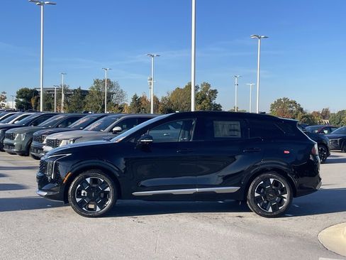 New 2026 Kia Sportage SX image 4