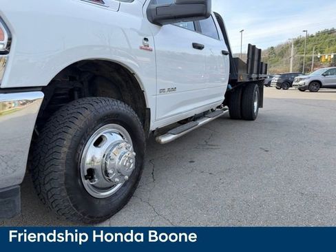 Used 2024 RAM 3500 SLT w/ Quick Order Package 2YG SLT image 13