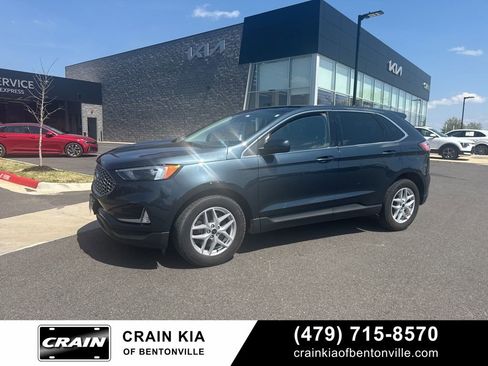 Used 2024 Ford Edge SEL w/ Convenience Package image 8