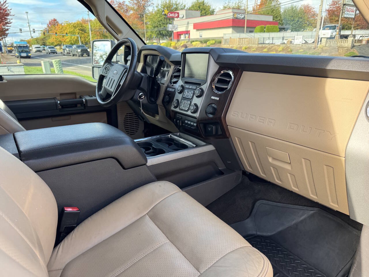 Used 2014 Ford F350 Lariat w/ Lariat Interior Package AWD/4WD image 10