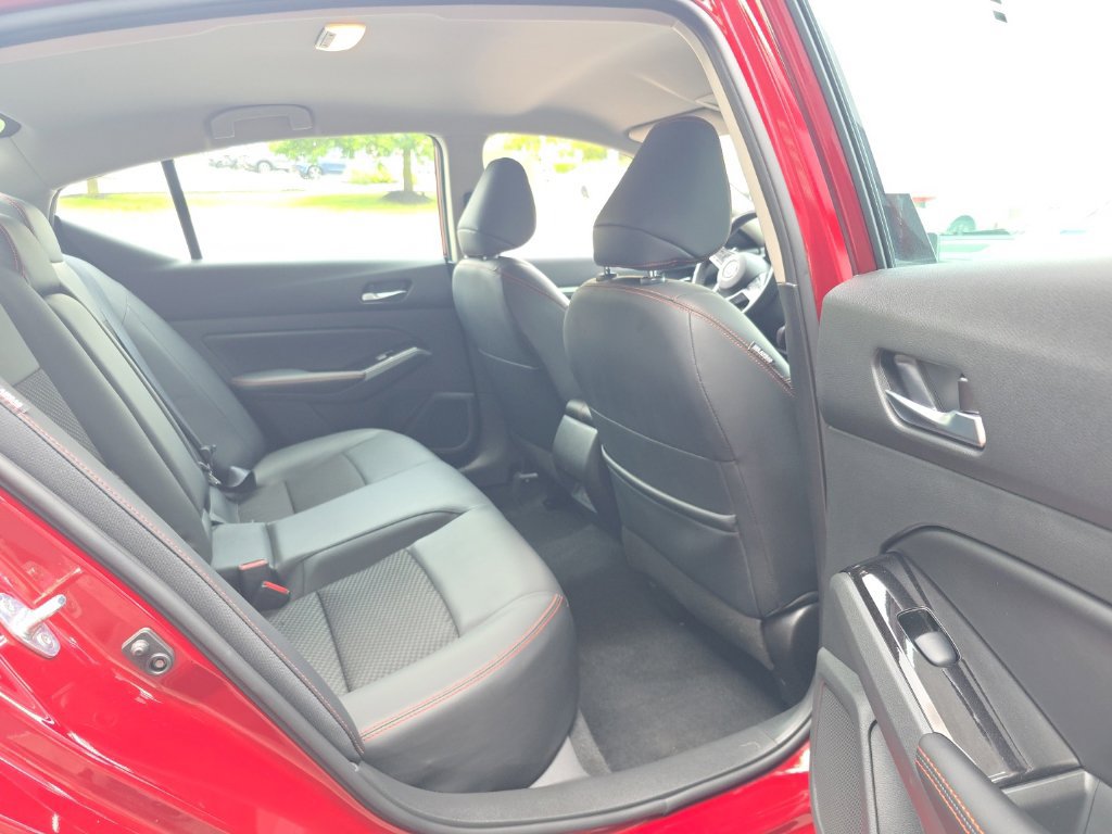 Certified 2024 Nissan Altima 2.5 SR AWD/4WD image 13