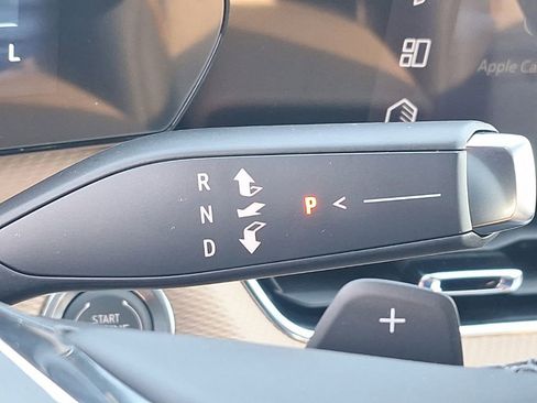 New 2026 Chevrolet Equinox ACTIV w/ Convenience Package III image 21