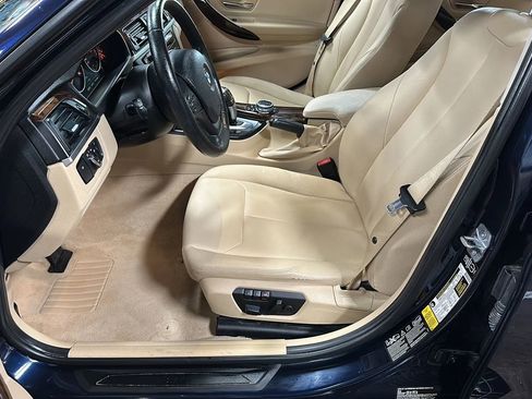 Used 2015 BMW 320i xDrive Sedan image 9