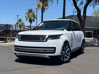 Used 2025 Land Rover Range Rover SE