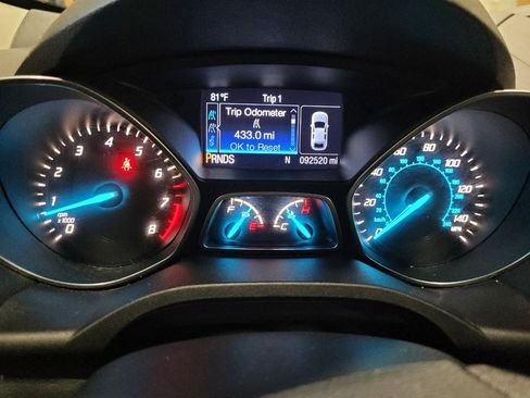 Used 2016 Ford Escape S FWD image 23