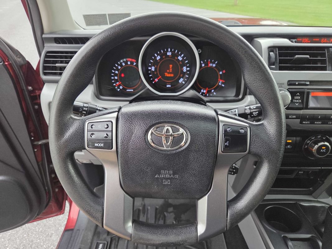 Used 2011 Toyota 4Runner Trail AWD/4WD image 19