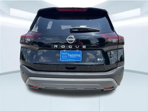 Used 2023 Nissan Rogue SV FWD image 7