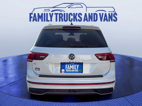 Used 2023 Volkswagen Tiguan SE R-Line image 4