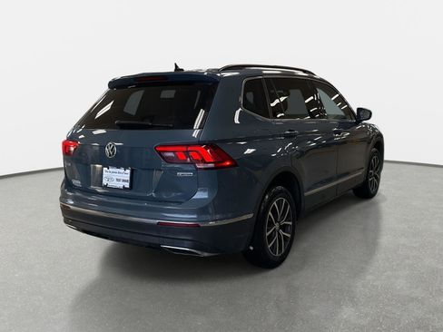 Used 2020 Volkswagen Tiguan SE image 36