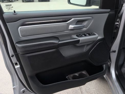 Used 2020 RAM 1500 Big Horn AWD/4WD image 17