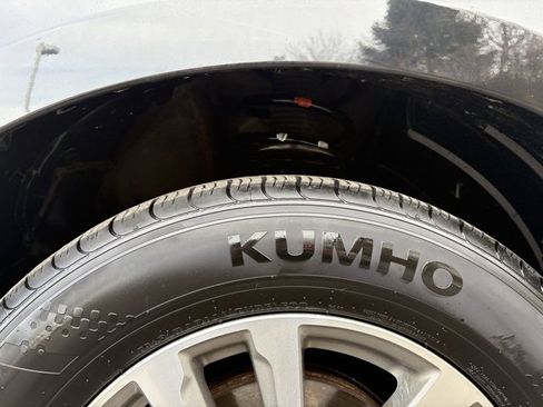 Used 2016 Nissan Pathfinder S image 12