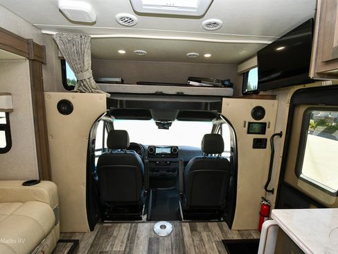 Used 2020 Mercedes-Benz Sprinter 3500 image 4