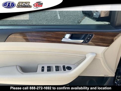 Used 2017 Hyundai Sonata Limited w/ Ultimate Package 04 FWD image 11