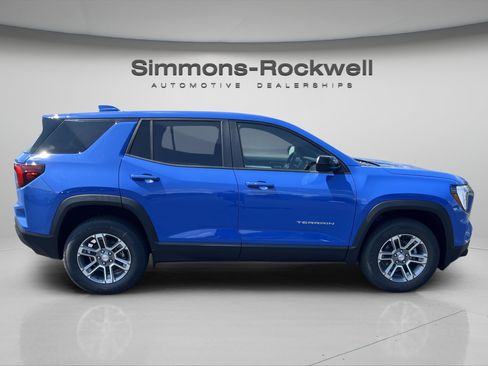 New 2027 GMC Terrain Elevation AWD/4WD image 7