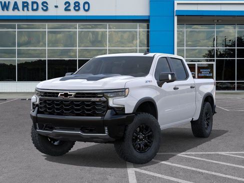 New 2026 Chevrolet Silverado 1500 ZR2 AWD/4WD image 6