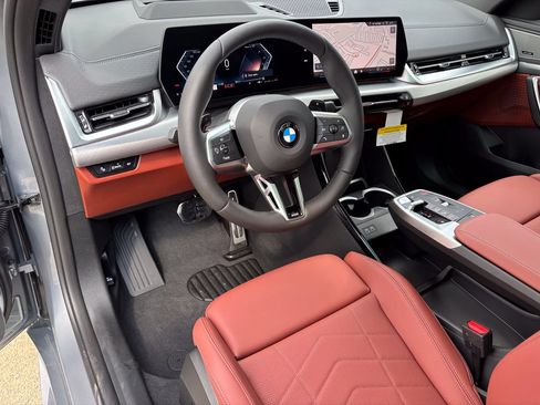 New 2026 BMW X2 xDrive28i w/ Technology Package AWD/4WD image 13