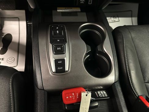 Used 2021 Honda Pilot Special Edition image 10
