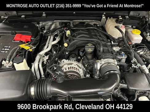 Used 2024 Jeep Wrangler Unlimited Sport AWD/4WD image 32