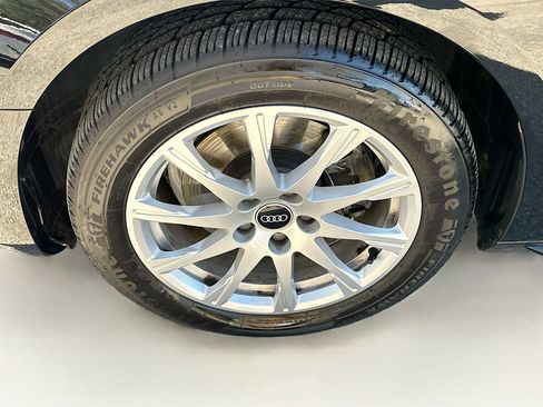 Used 2021 Audi A4 2.0T Premium w/ Convenience Package image 31