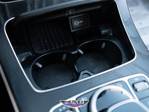 Used 2018 Mercedes-Benz E 400 4MATIC Sedan image 33