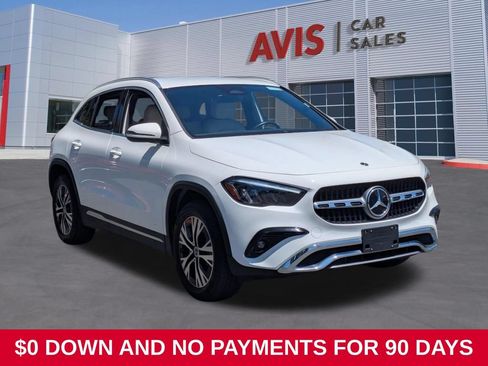 Used 2025 Mercedes-Benz GLA 250 4MATIC image 3