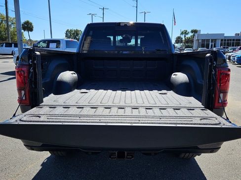 New 2026 RAM 2500 Laramie w/ Night Edition AWD/4WD image 13