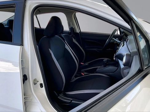Used 2025 Nissan Versa S FWD image 25