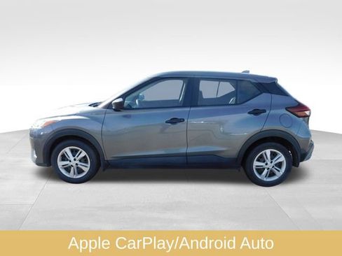 Used 2021 Nissan Kicks S image 5
