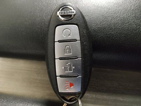 Used 2018 Nissan Murano S AWD/4WD image 32
