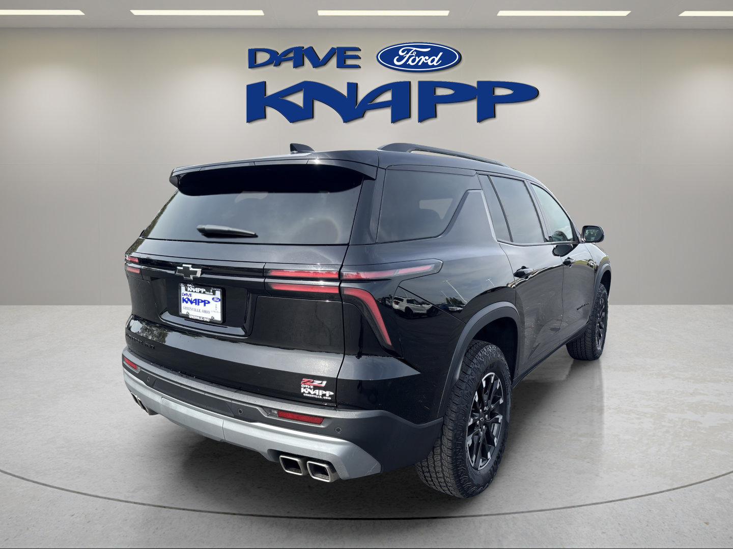 Used 2025 Chevrolet Traverse Z71 AWD/4WD image 7