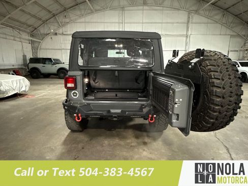 Used 2020 Jeep Wrangler Sport image 28