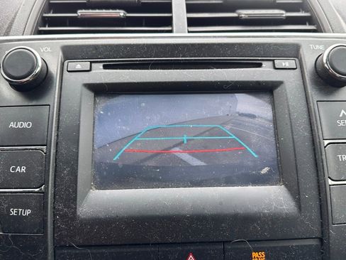 Used 2015 Toyota Camry SE image 33