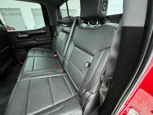 Used 2024 Chevrolet Silverado 1500 LT Trail Boss w/ LT Trail Boss Premium Package image 25