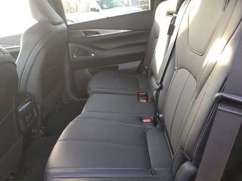 New 2026 INFINITI QX60 Luxe w/ Cargo Package image 18